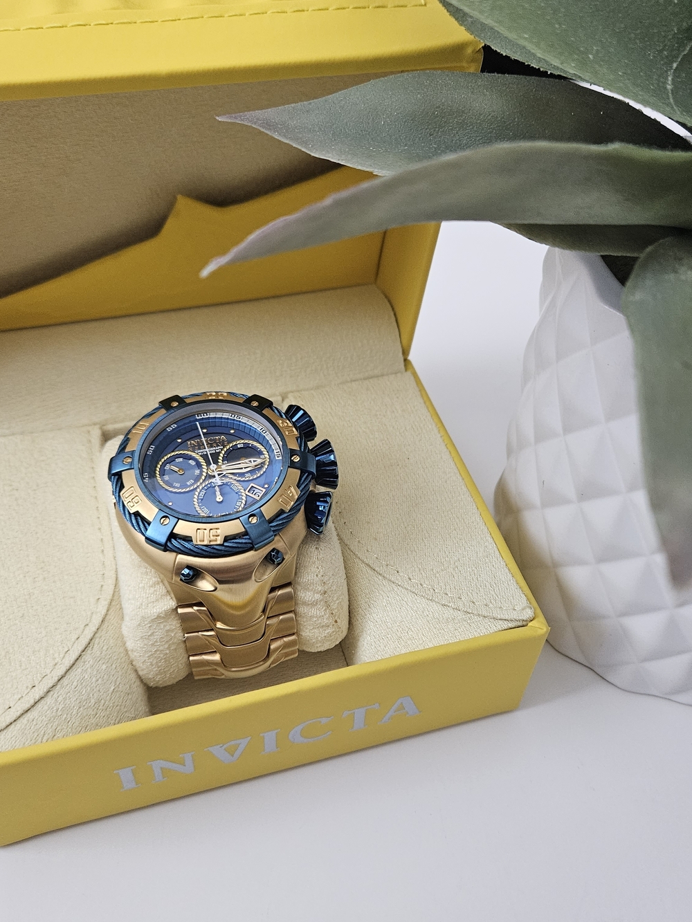 Men 53mm Invicta Bolt Thunderbolt Model 21347